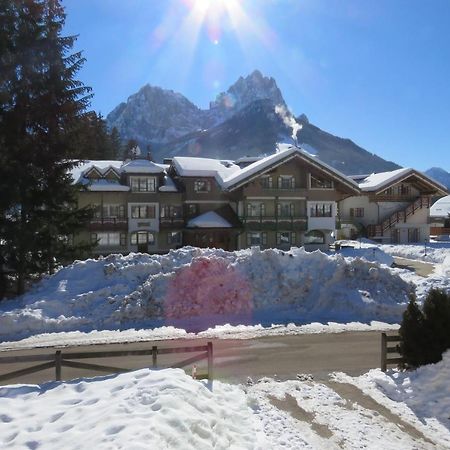 Residence Holiday Pozza di Fassa Εξωτερικό φωτογραφία