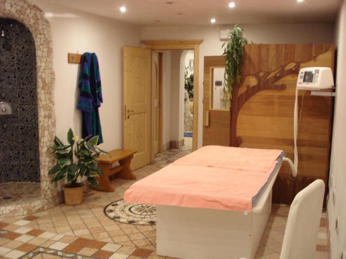 Residence Holiday Pozza di Fassa Εξωτερικό φωτογραφία