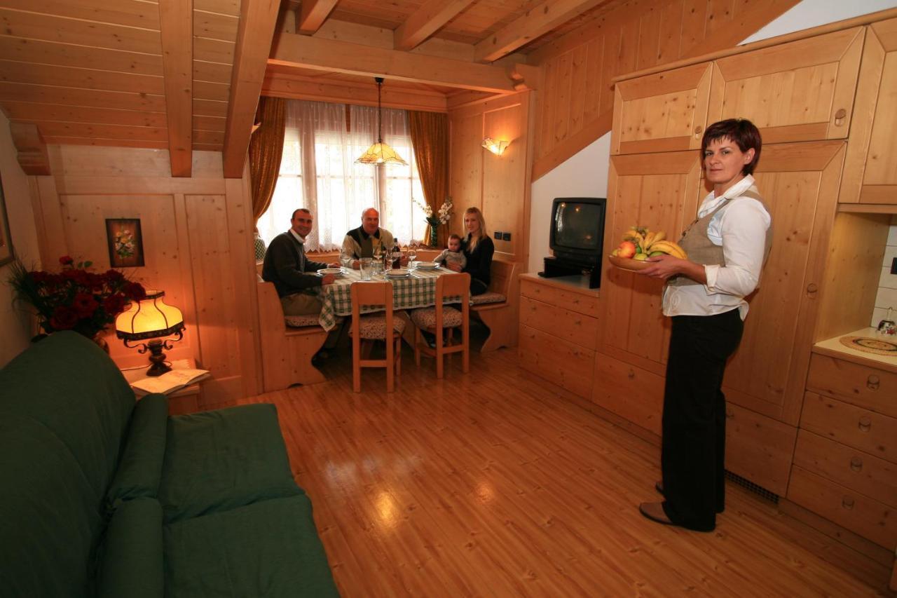 Residence Holiday Pozza di Fassa Εξωτερικό φωτογραφία