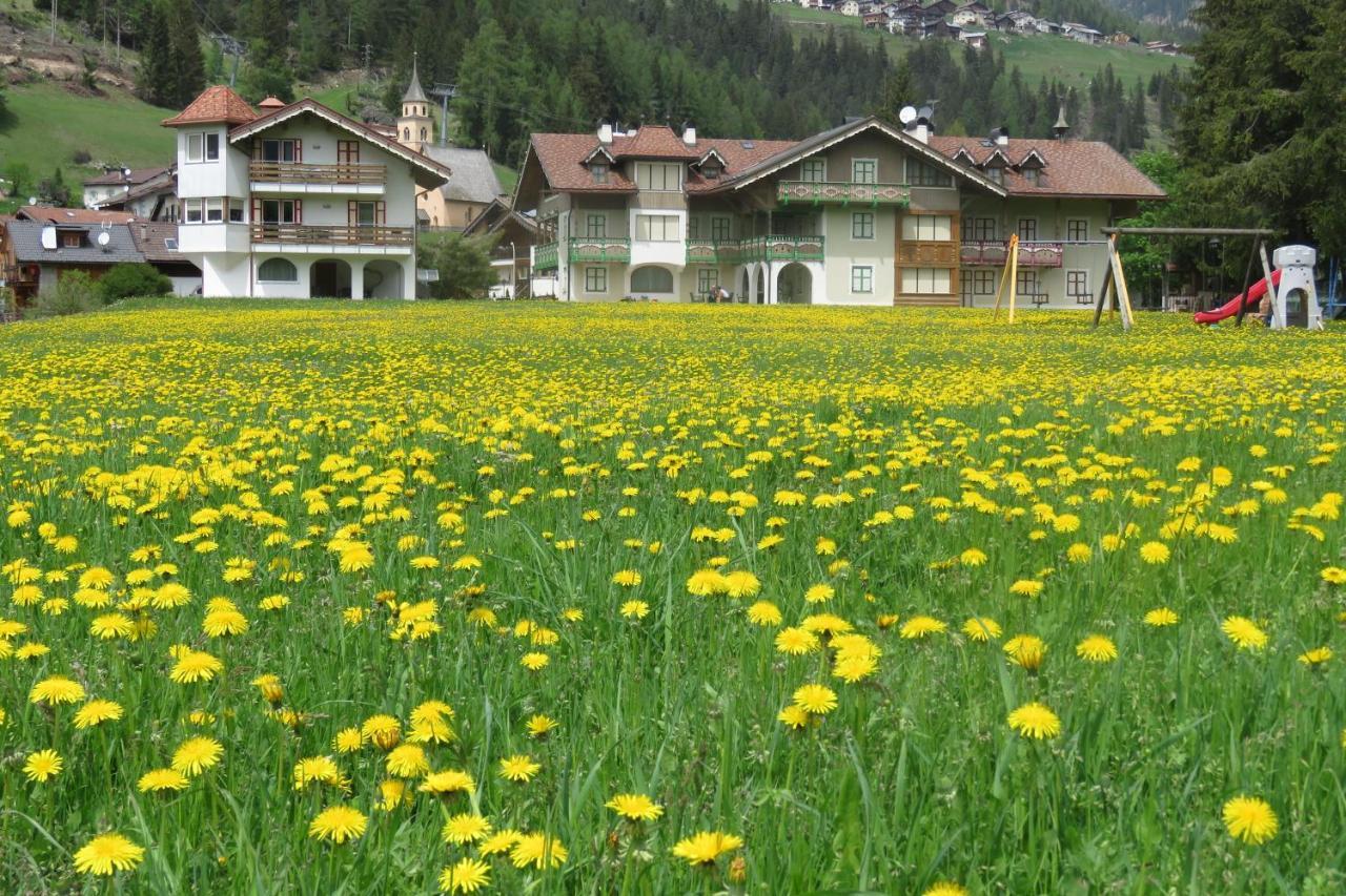 Residence Holiday Pozza di Fassa Εξωτερικό φωτογραφία