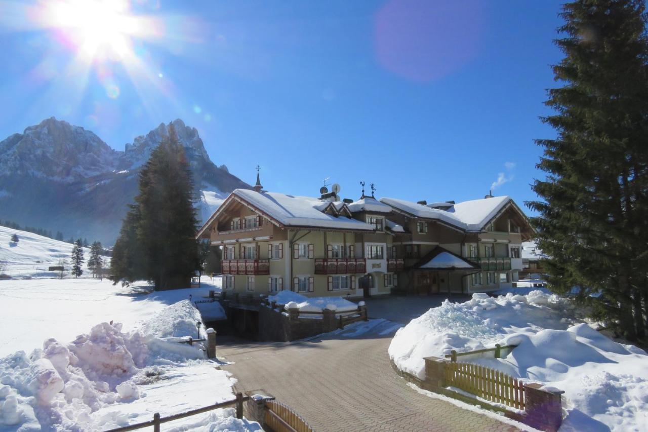 Residence Holiday Pozza di Fassa Εξωτερικό φωτογραφία