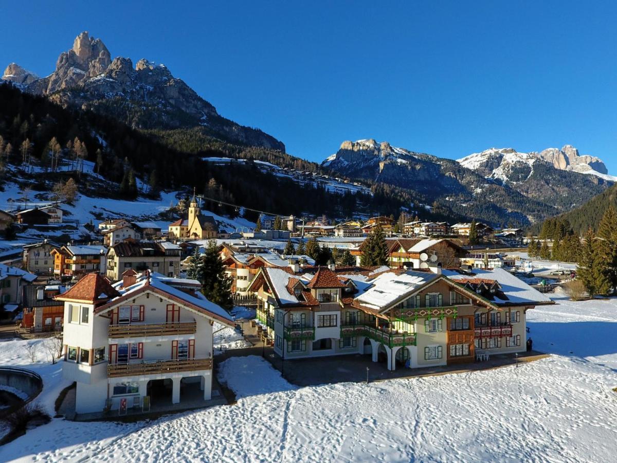 Residence Holiday Pozza di Fassa Εξωτερικό φωτογραφία