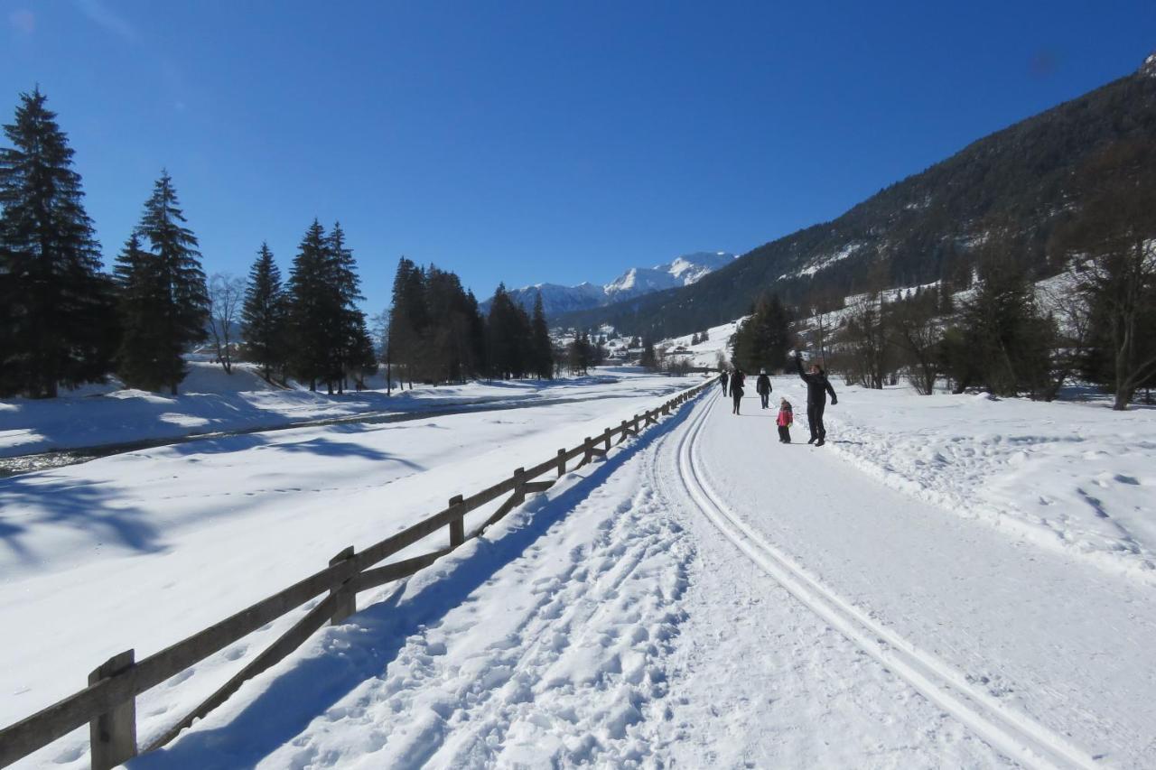 Residence Holiday Pozza di Fassa Εξωτερικό φωτογραφία